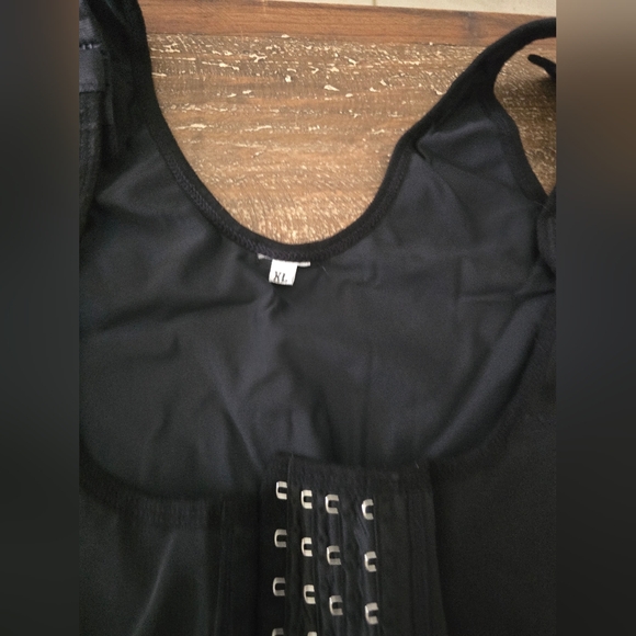 Black Shapewear Bodysuit - Picture 3 of 6